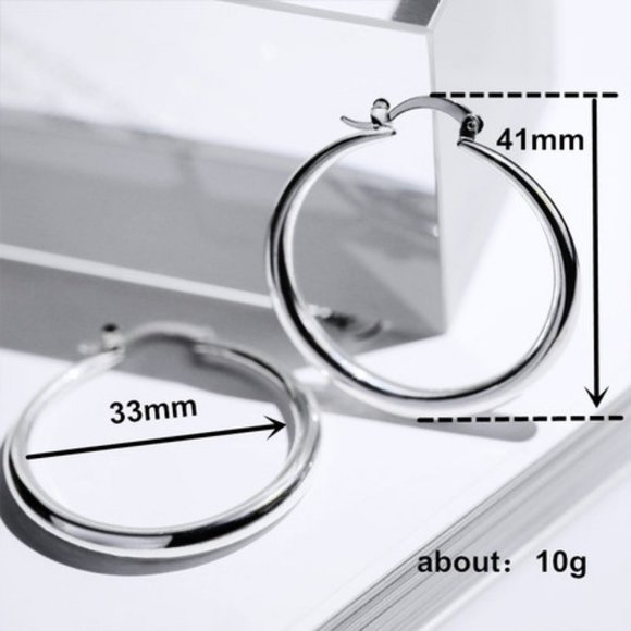 *NEW 18K White Gold 1.5'' Round Hoop Earrings - Picture 3 of 3